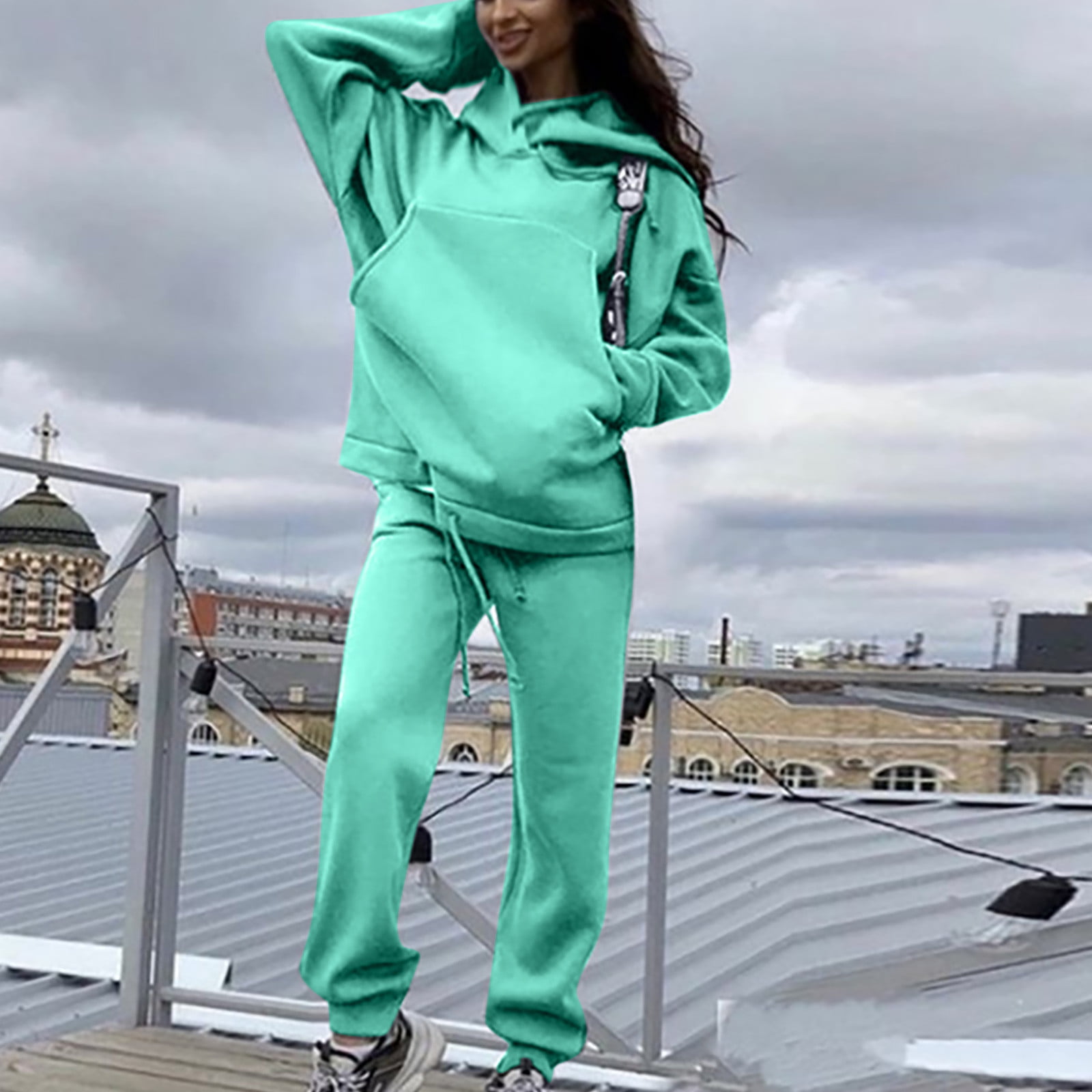 Womens Fleece 2 Piece Outfits Sweatsuit Crop Pullover Hoodies Joggers Pants Tracksuit Set Women s Two Piece Outfit Hoodied Sweatshirt and Pants Set Tracksuit M Mint Green Walmart