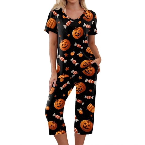 Womens Halloween Pajamas 2-Piece Halloween Pj Set Short Sleeve Top and 7/8 Pants Casual Outfit for Parties and Daily Wear Black L