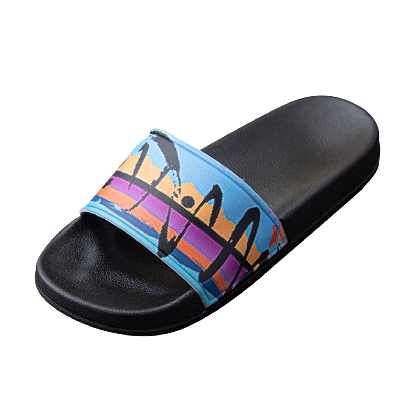 Womens House Slippers Slip On Slippers For Women And Men To Wear
