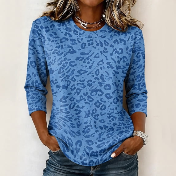 Womens Leopard Print Top With 3/4 Sleeves And Crew Neck Casual Shirt In A Relaxed Fit For Everyday Wear And Weekend Outfits