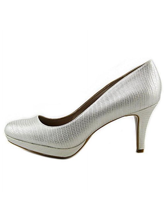 Womens MADYSON Closed Toe Platform Pumps