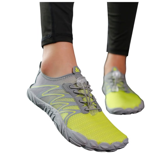 Womens Mnes Non Slip Water Shoes Lightweight Quick Drying Barefoot Shoes Breathable Wide Toe Box Slip On Sneakers Black Size 5