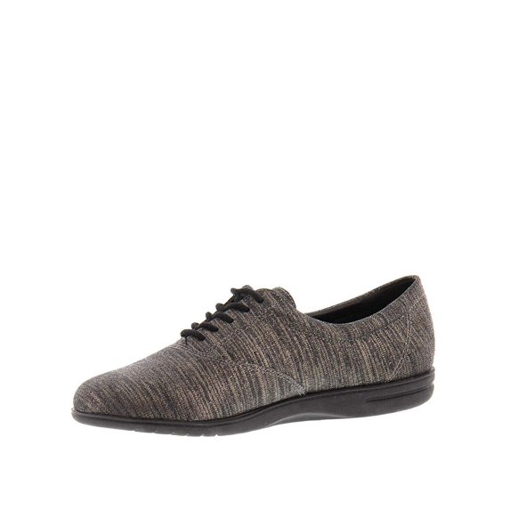 Womens Motion Leather Closed Toe Oxfords