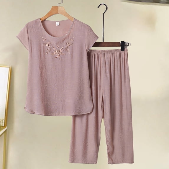 Womens Pajamas Plus Size Set Short Sleeved 3/4 Length Pants Two Piece for Middle and Elderly People Home Wear.