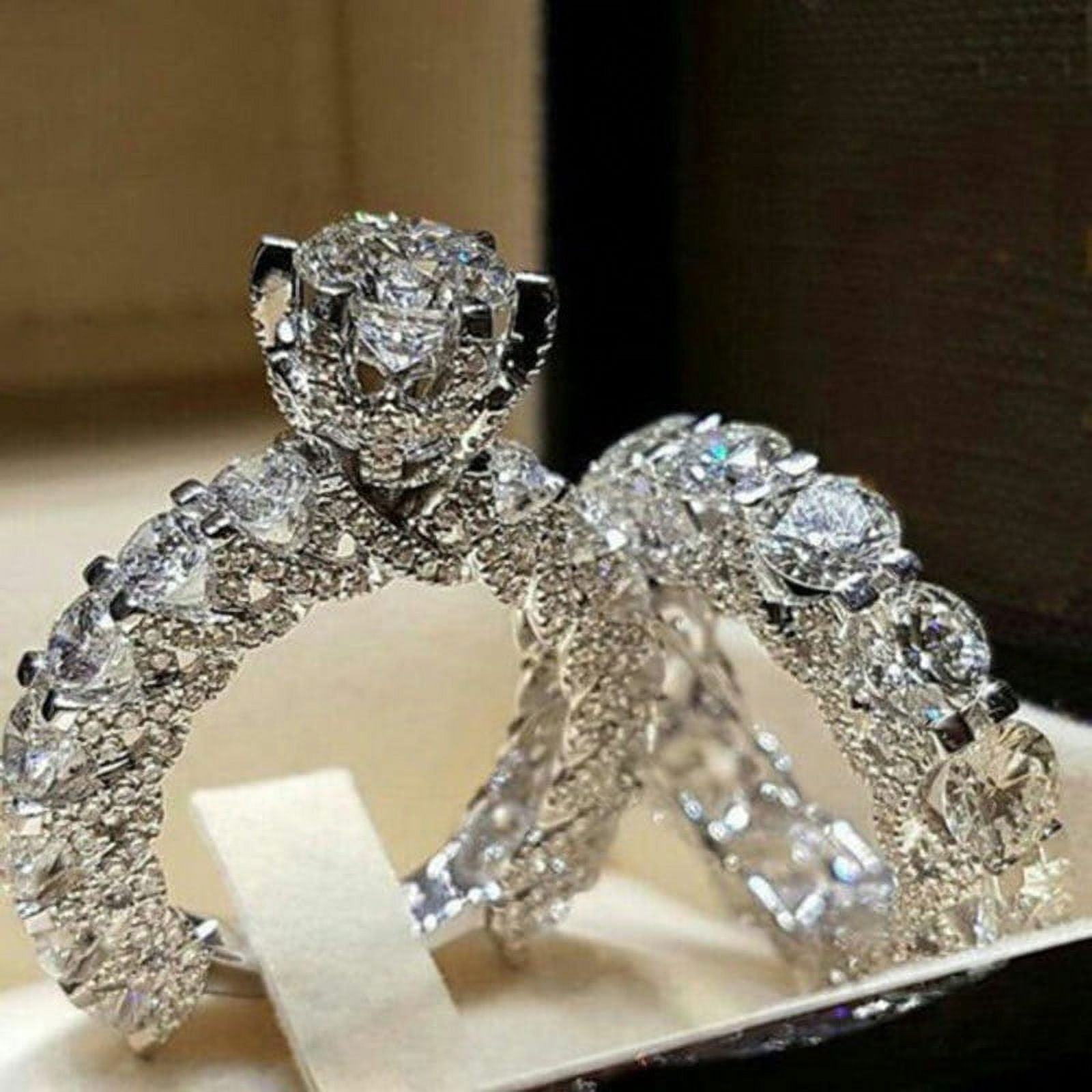 Women's Round Diamond Inlaid Fashion Full Diamond Ring