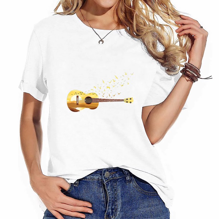 Womens Scenic Uke Guitar - Ukulele Lover Guitar Ukulelist Round-Neck  T-Shirt 