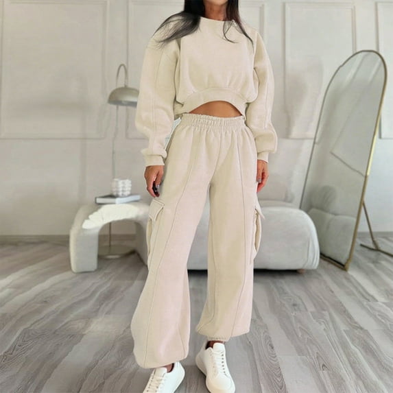 Womens Sets 2 Piece Outfits Fall Fashion New Women's Travel Sweatsuits 2 Piece Outfits Long Sleeve Crew Neck Pullover and Baggy Jogger Sweatpants with Pockets Beige M