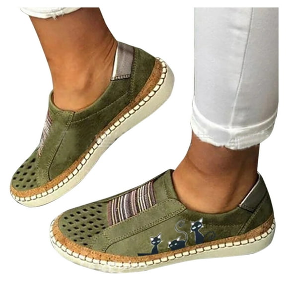 Womens Slip On Loafers Comfortable Leather Low Top Sneakers Walking Shoes Casual Summer Shoes