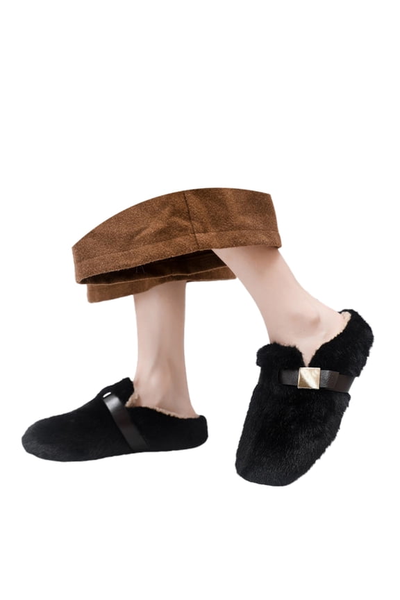 Womens Slippers Fuzzy Slippers On Shoes Cozy Indoor Outdoor Comfortable Flat Slippers for Winter Warm Soft Fuzzy Loafer Casual Slide Sandals With Durable Sole