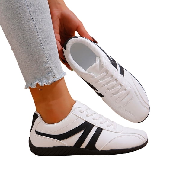 Womens Sneakers Color Block Leather Lace up Tennis Skate Shoes Classic Antislip Soft Sole Trainers Athletic Shoes White Size 9