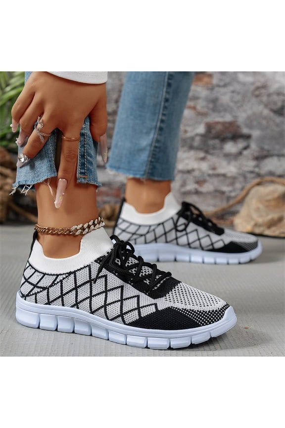 Womens Tennis Shoes, Womens Walking Shoes, Walking Shoes Women, Women Classic Plus Size Fly Knit Round Toe Casual Flats Lightweight Comfort Walking Footwear Soft Sole Daily Shoes, Black 7.5