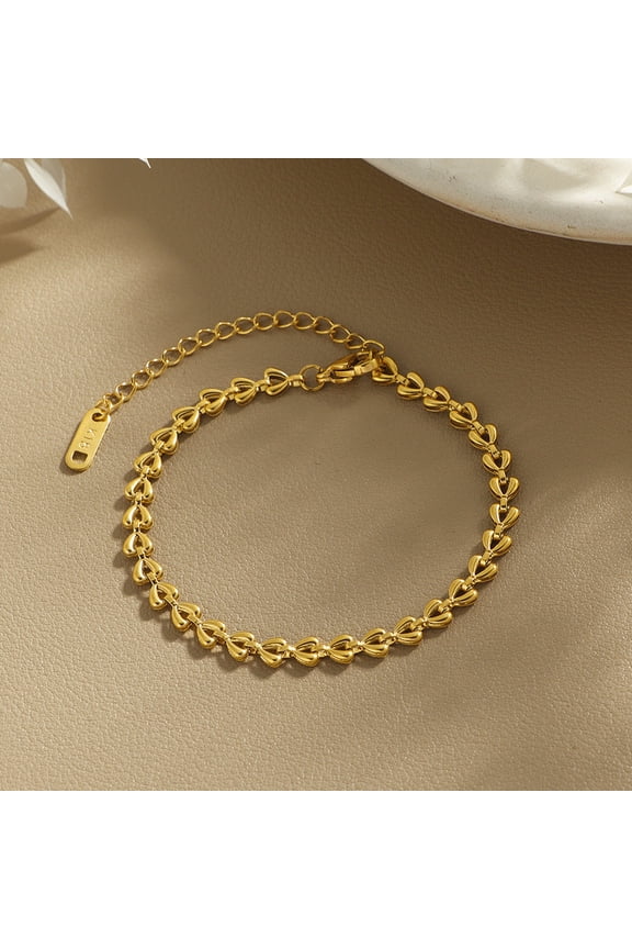 Womens Titanium Steel Hollow Heart Bracelet, Electroplated Gold, Does Not Fade, Fashion Jewelry