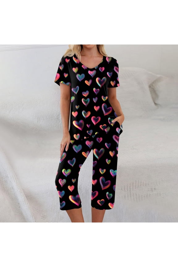 Womens Valentine Day Pajamas Set 2026 Lounge Heart Printed Plus Size Short Sleeve and Capri Trousers Sets with Pockets