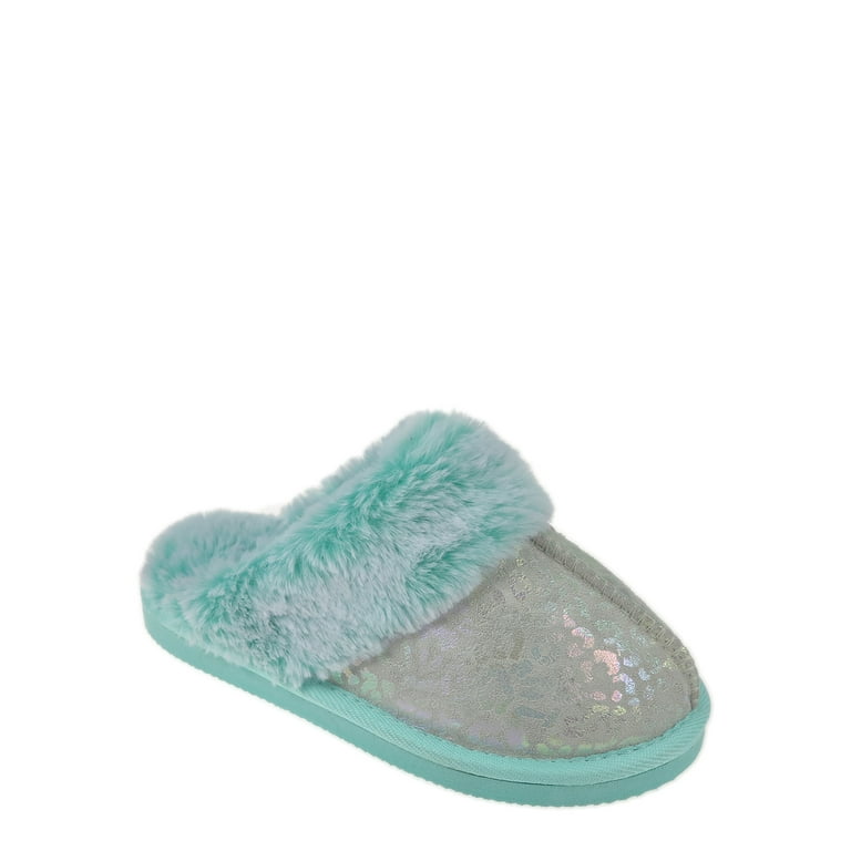 Wonder woman store slippers walmart