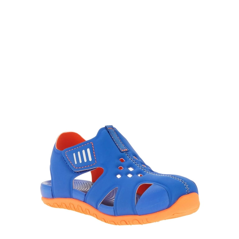 Boy sandals best sale walmart