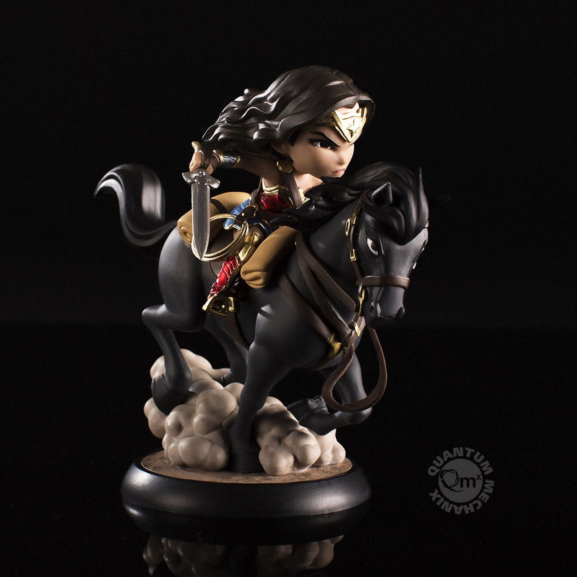 QUANTUM MECHANIX Wonder Woman (on Horse) Q-Fig Max DC QMx