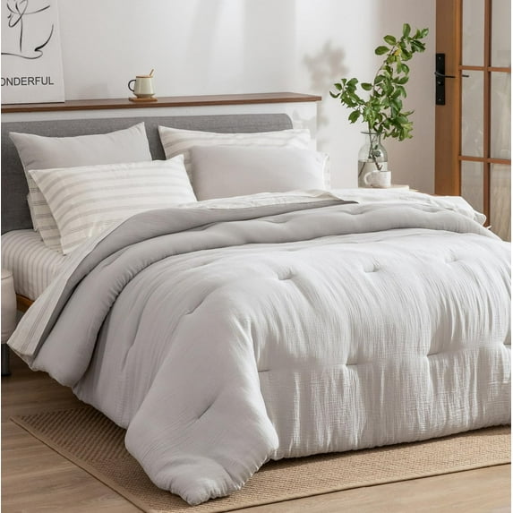 Wonderful Bedding Dreamy Gauze Cotton 7-Piece Comforter Set Back Striped