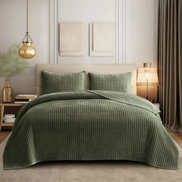 Wonderful Bedding Modern Striped Velvet 3-Piece Quilt Set