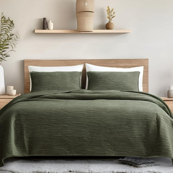 Wonderful Bedding Wood-Grain Velvet 3-Piece Quilt Set