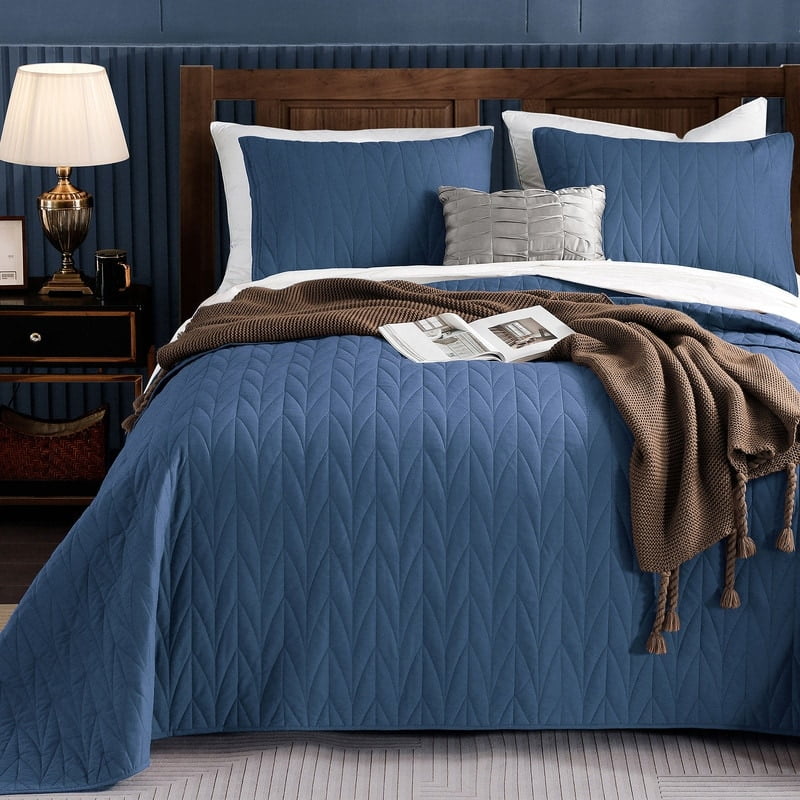 Royal Blue Organic Cotton King Quilt Set with Reversible Design