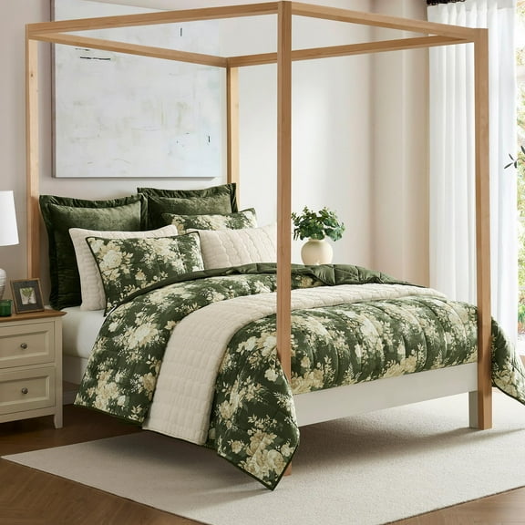 Wonderful Velvet Floral Quilt Set – Luxurious 3-Piece Bedding