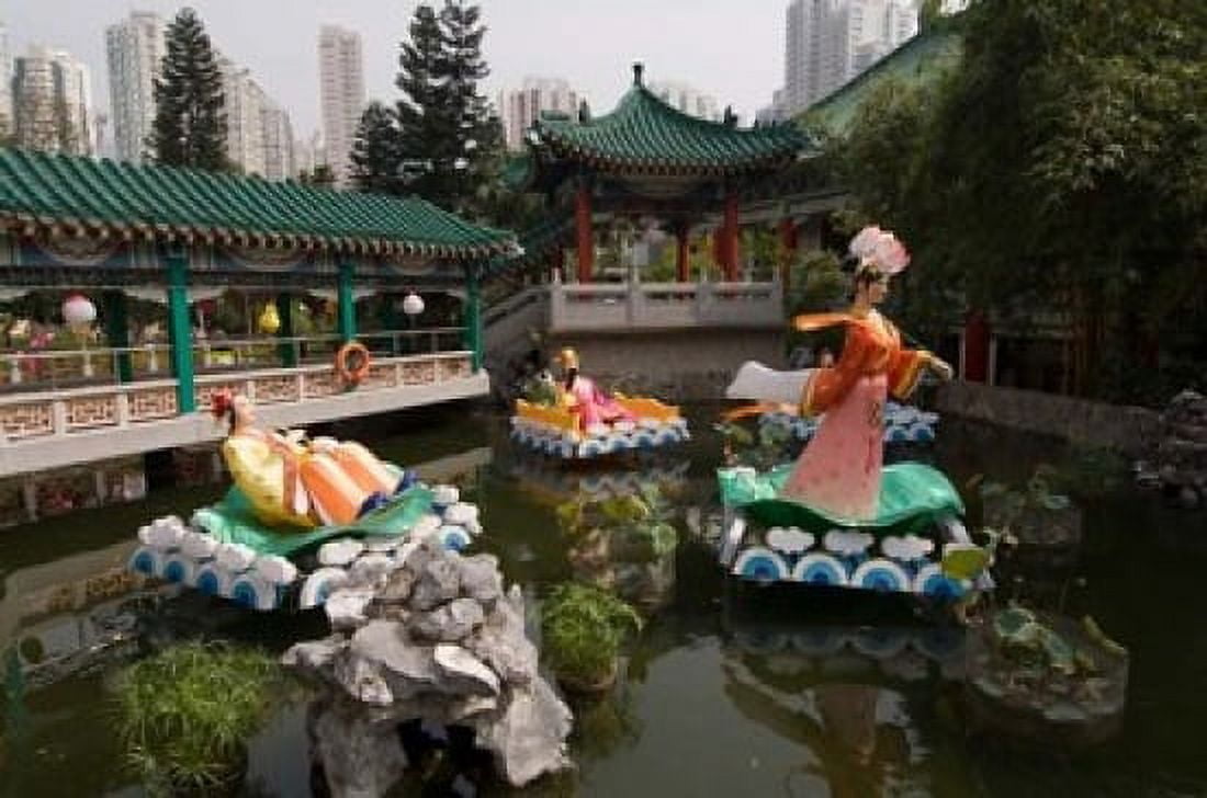 Wong Tai Sin Temple Wong Tai Sin District Kowloon Hong Kong China Canvas Art - Sergio Pitamitz DanitaDelimont (24 x 15)