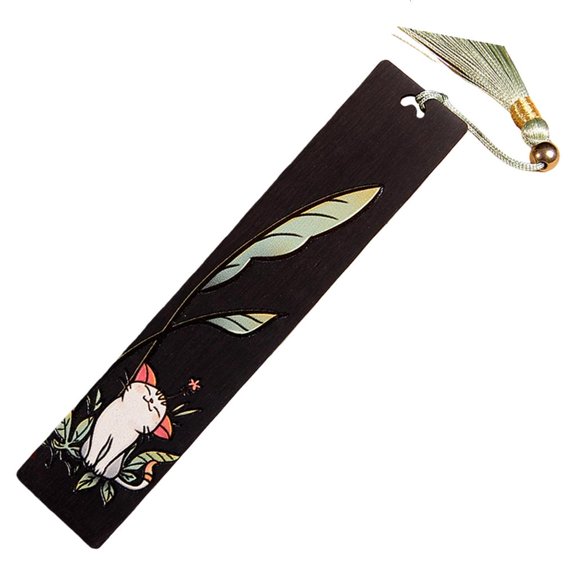 Wood Engraved Bookmarks, Retro Bookmarks with Pendant for Male and Female Book Lover Handmade Reading Birthday Gifts