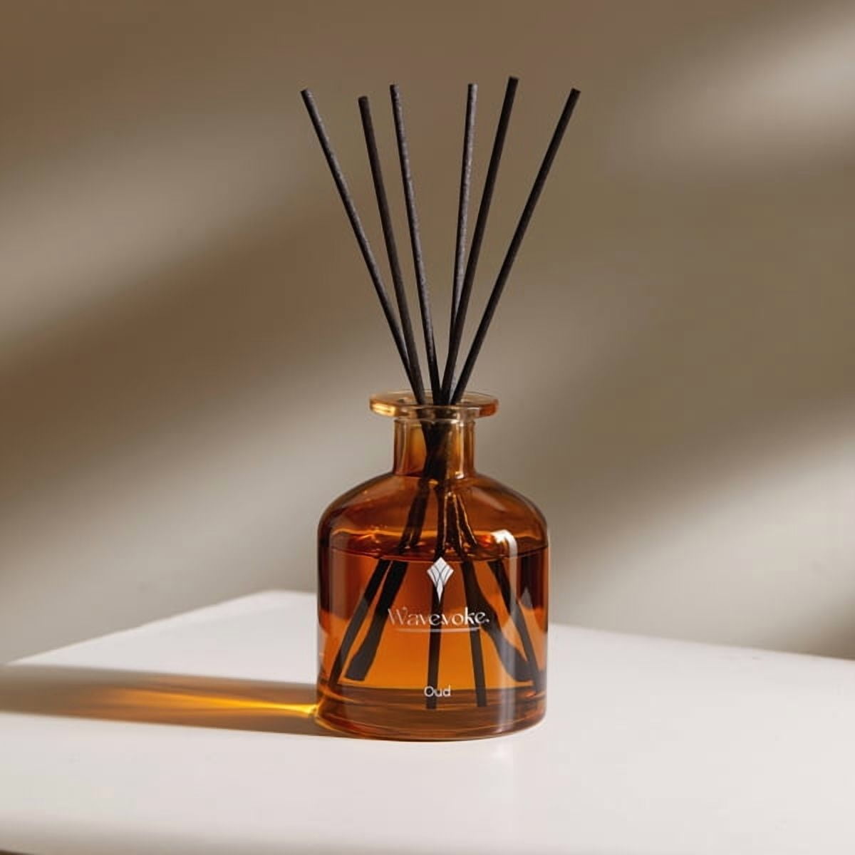 Cassis & Sweet Fig Reed Diffuser Clyde Candles, Luxury Diffuser Oil With A Set Of 7 Sticks, Best