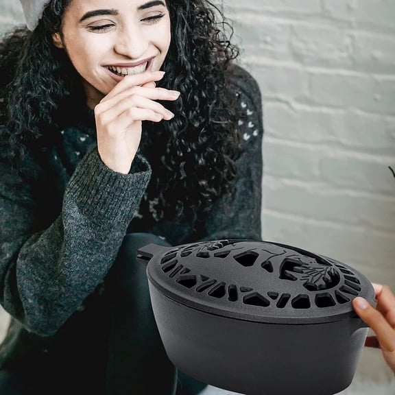 Wood Stove Steamer 2.5 Quart Cast Iron Humidifier with Bear Pattern Matte Black Rust Resistant