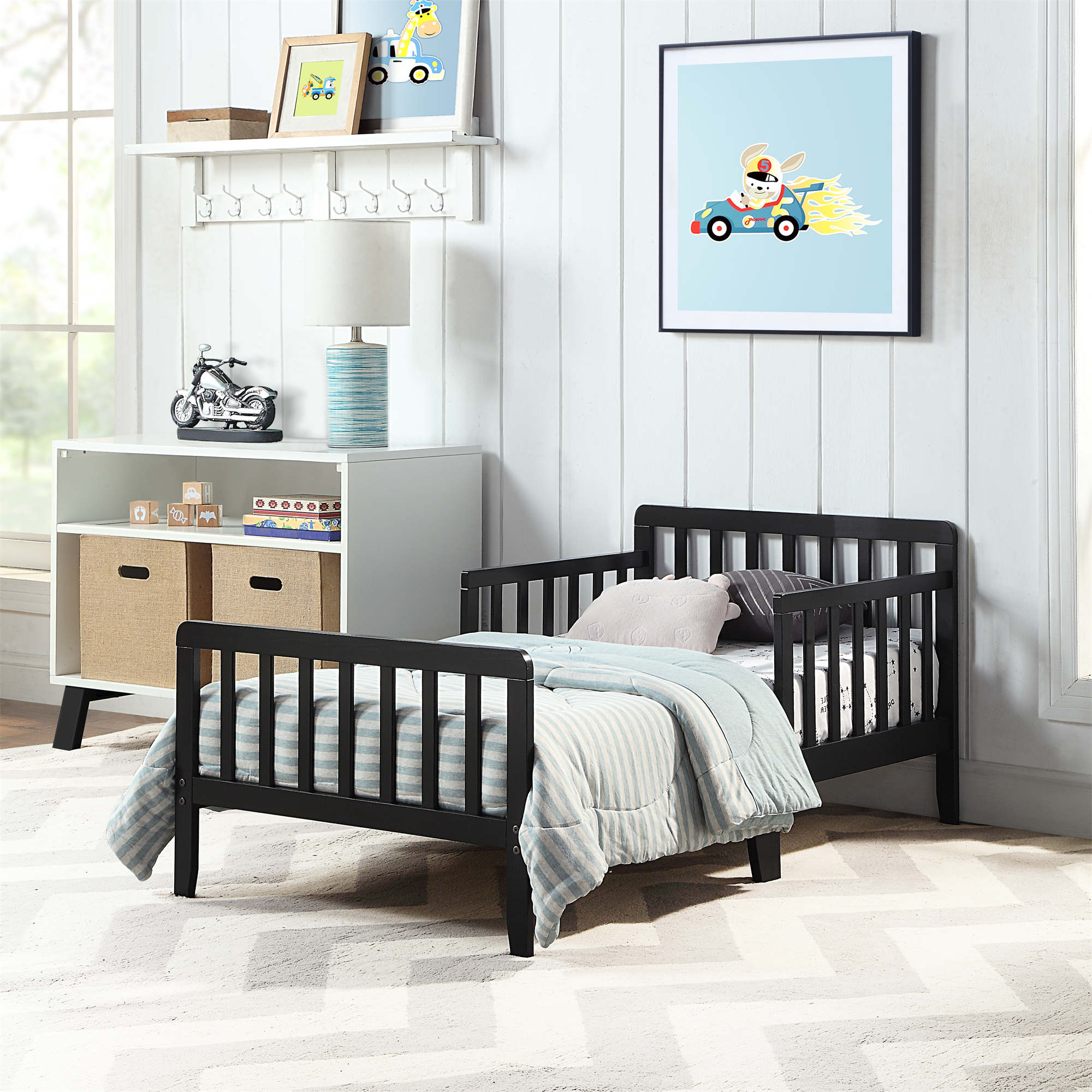 Wood Toddler Bed, Classic Design Toddler Bed with safety side rails