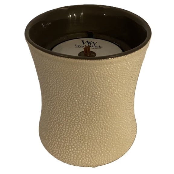 WoodWick SAND & DRIFTWOOD Small Textured Hourglass Candle with Crackling Wick 4.7oz
