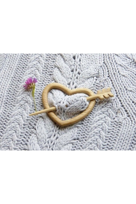 Wooden Brooch Pin with Cute Image Design Brooch, Sweater Clip, Vintage Shawl Pin Natural Wooden Brooch Pin