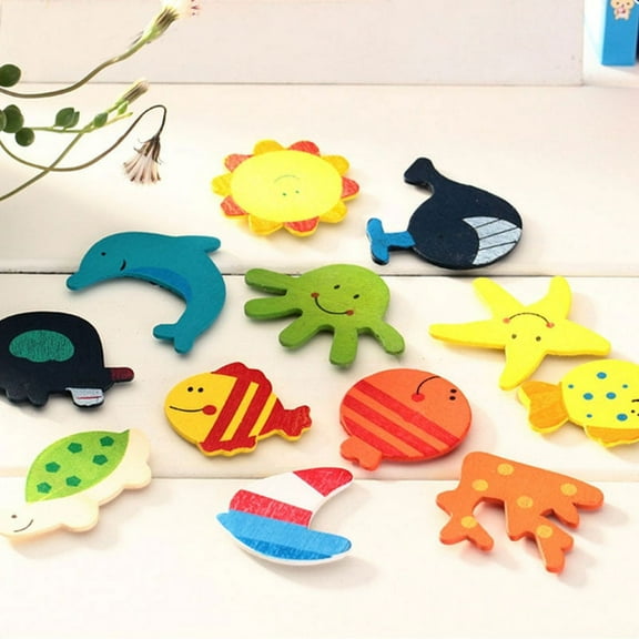 Wooden Cartoon Fridge Magnets, 12pcs Random Patterns, Educational Toy for Kids