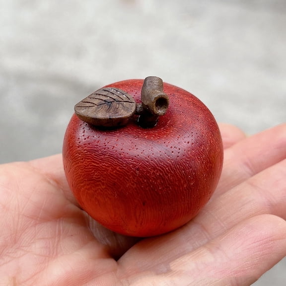 Wooden Carved Fruit Collection Small decorative pieces featuring lifelike fruit replicas, creative home crafts for display, perfect as kitchen or party decor props. 3 PCS