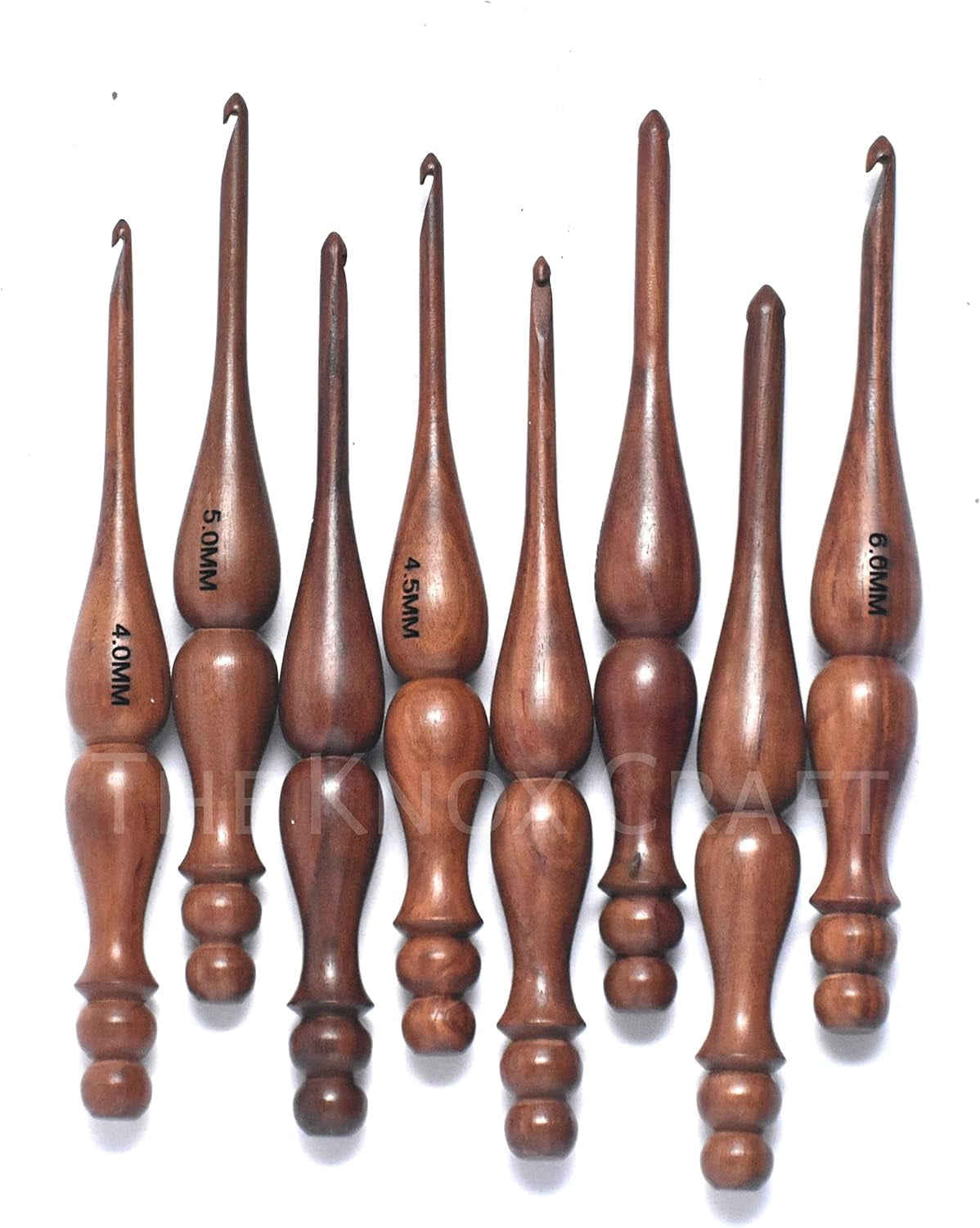 Wooden Crochet Hook Set of 7 (4mm–10mm) – Ergonomic Soft Grip Handles, Smooth Yarn Hooks for Arthritic Hands Beginner-Friendly Gift