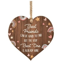 Wooden Hanging Heart Plaque,Friendship Plaques Crafts, Friends That are Family Sign Plaques, Wooden Hanging Sign with Sayings for Home Wall Door Decor