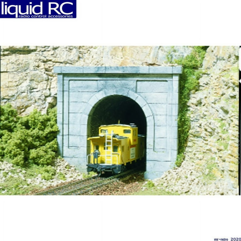 N Scale Train Accessories & Tracks
