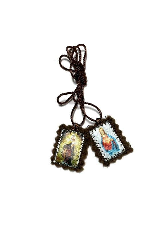Wool traditional scapular of Our Lady of Mt Carmel. Escapulario de pao tradicional de La Virgen del Carmen