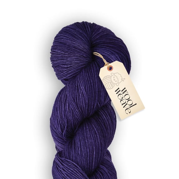 Woolweave Hand Dyed Fingering Yarn, Merino Wool Yarn Blend, 100g, 438yd - Java Plum