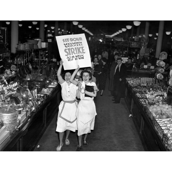 Woolworth Workers Go On Strike In New York History (36 x 24)