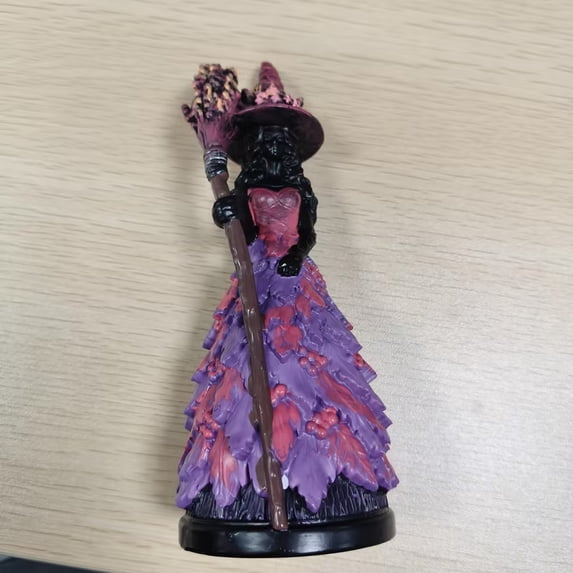 Wooowa Purple Leaf Witch Resin Figurine with Berry Staff, Fall Floral Witch Statue Halloween Thanksgiving Mantel Shelf Decor