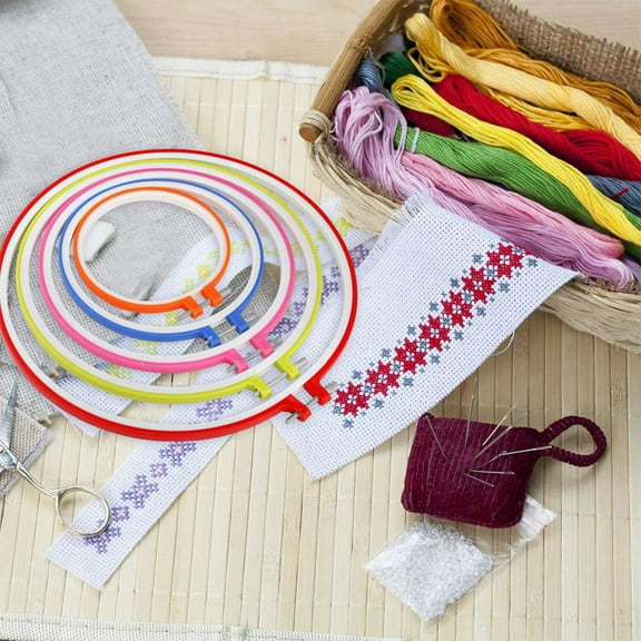 Worgeous  5 Pcs Embroidery Hoop DIY Sewing Threads Kit Cross Stitch Supplies