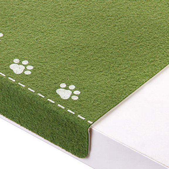 Worgeous Green Stair Mat with Luminous Footprint Pattern for Home Anti-Slip Self-Adhesive Step Carpet