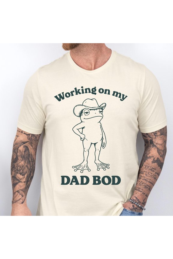 Working On My Dad Bod Frog Meme Western Frog T-Shirt, Unisex T-Shirt