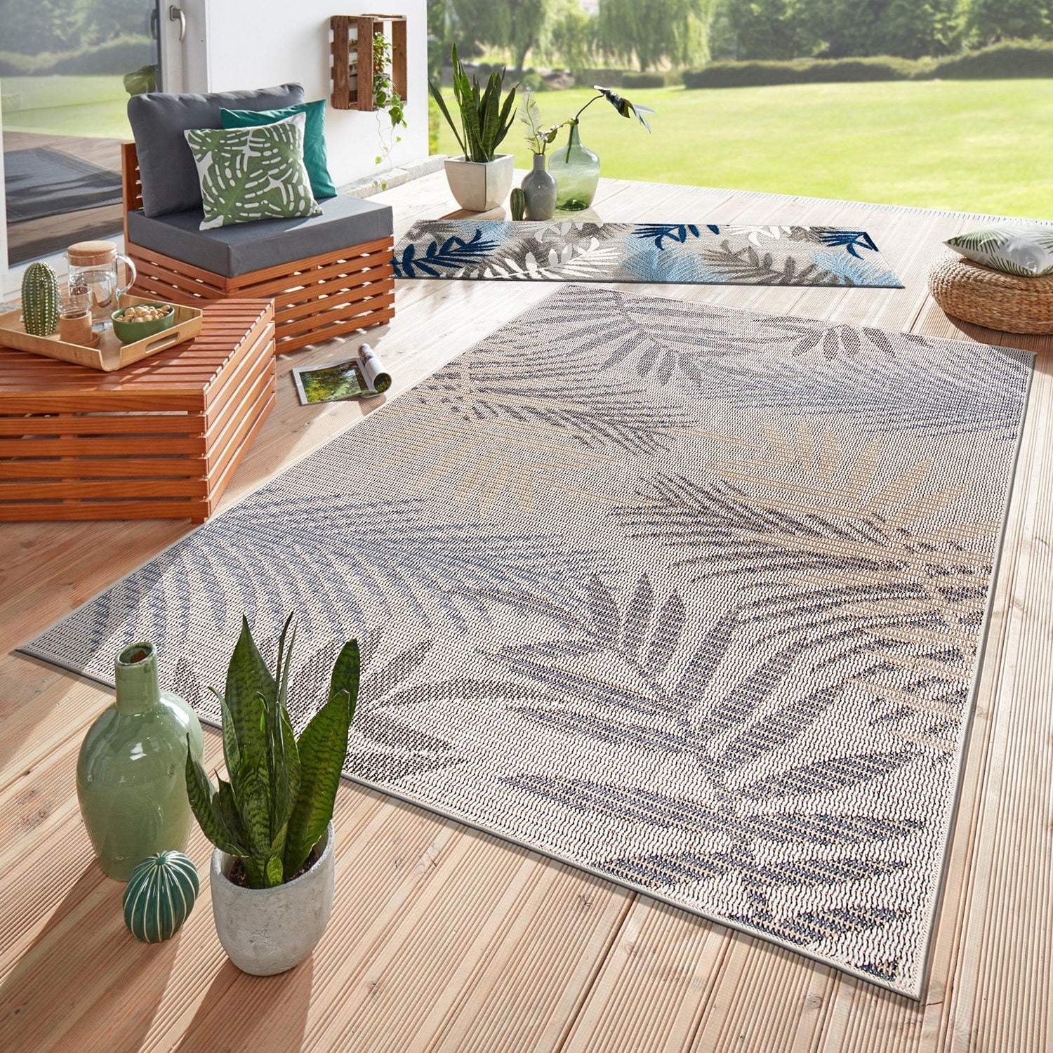 World Rug Gallery Bahama Palm Frond Indoor/Outdoor Area Rug - Cream 5 ...