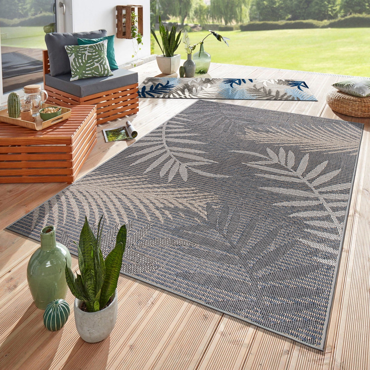 World Rug Gallery Bahama Palm Frond Indoor/Outdoor Area Rug - Gray 5' x ...