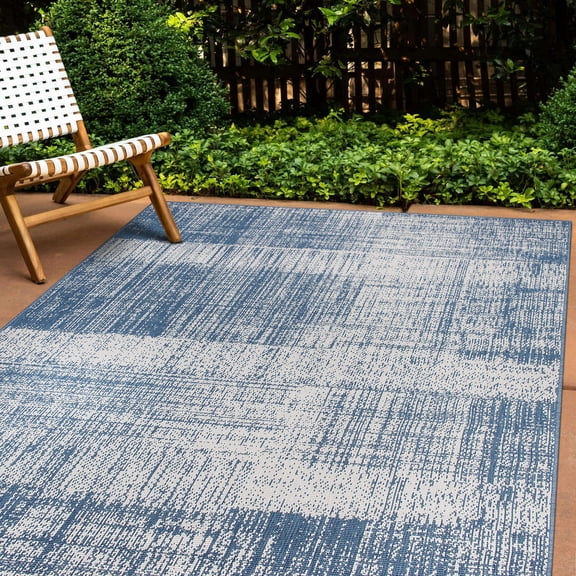 World Rug Gallery Contemporary Distressed Boxes Weather Resistant Reversible Indoor/Outdoor Area Rug - Blue 5'x7'