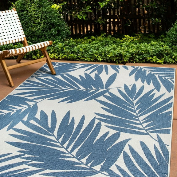 World Rug Gallery Contemporary Floral Leaves Nature Inspired Reversible Indoor/Outdoor Area Rug - Blue 5'x7'