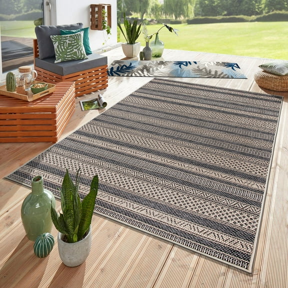 World Rug Gallery Contemporary Geometric Indoor/Outdoor Area Rug - Blue 5' x 7'