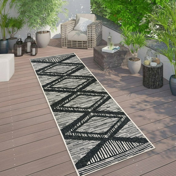 World Rug Gallery Contemporary Geometric Stripe Weather Resistant Reversible Indoor/Outdoor Area Rug - GREEN 2'x7'